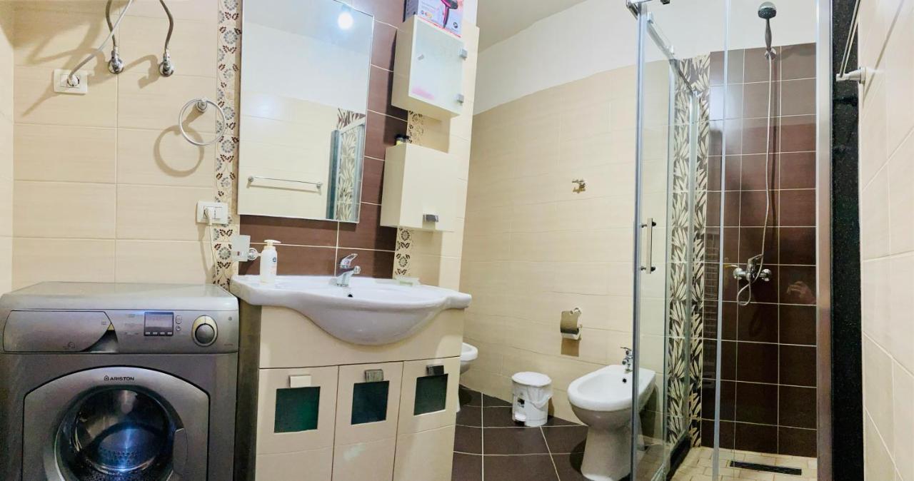 Downtown Apartment 费里 外观 照片
